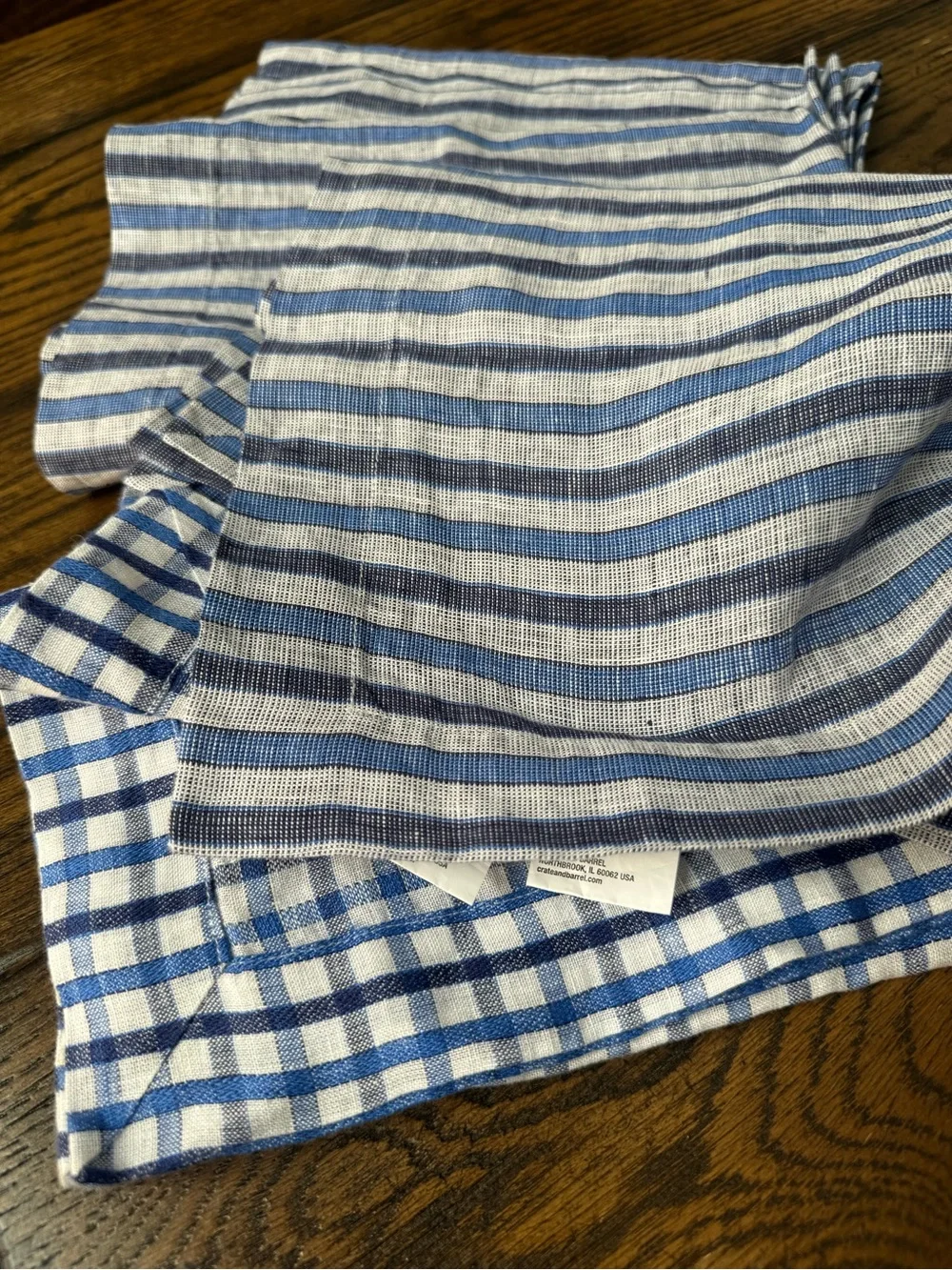 6/Crate&Barrel  Linen Cloth Dinner Napkins, 22”/ Set of 6